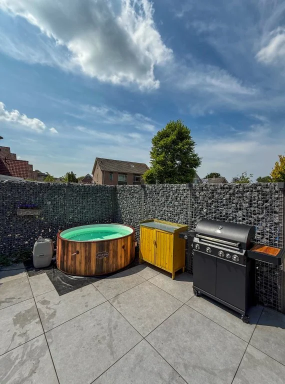 geblurde versie van de foto als achtergrond