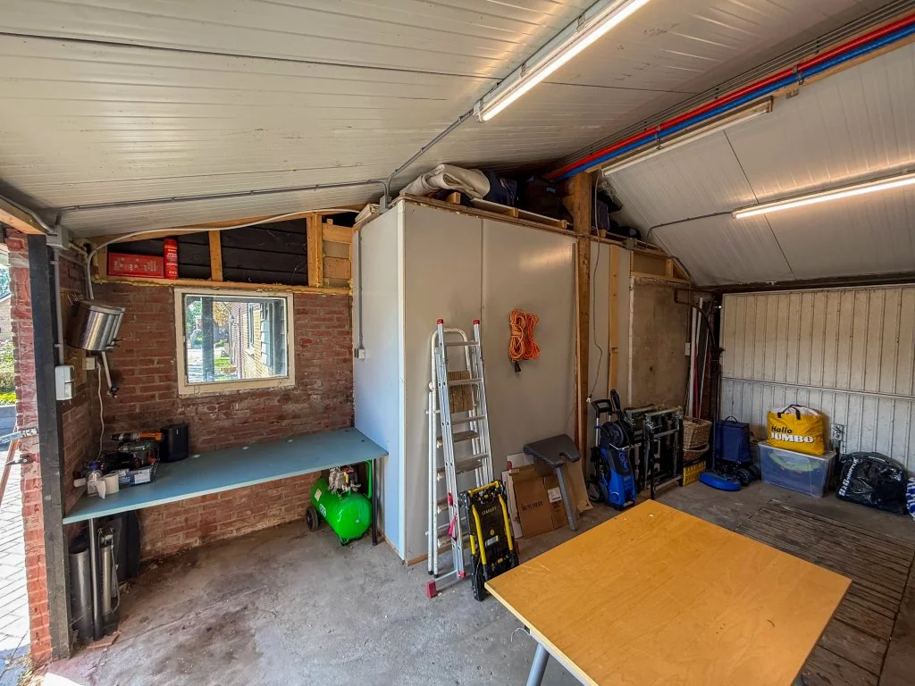 geblurde versie van de foto als achtergrond