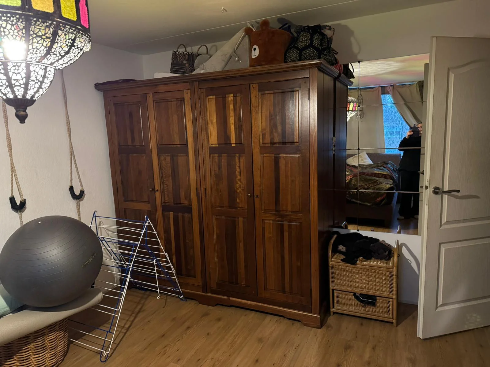 geblurde versie van de foto als achtergrond