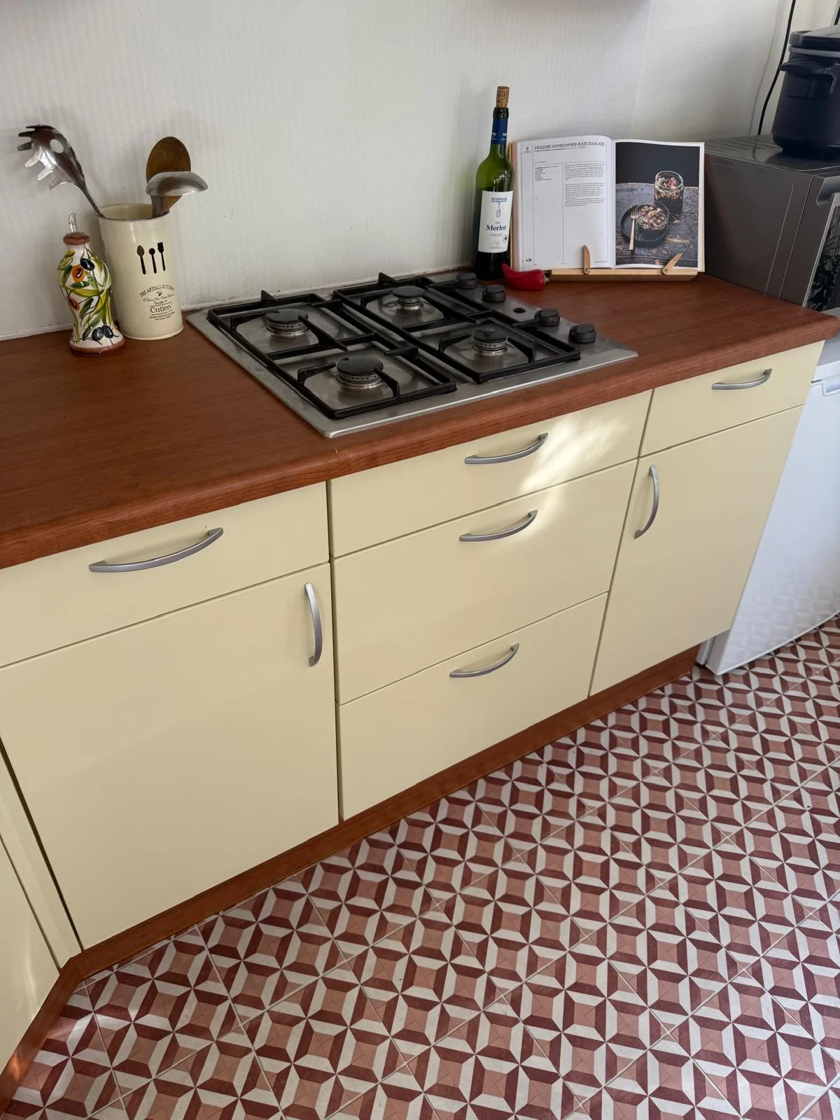 geblurde versie van de foto als achtergrond