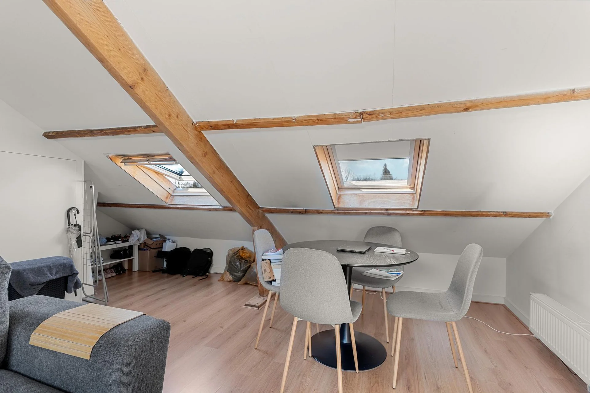 geblurde versie van de foto als achtergrond