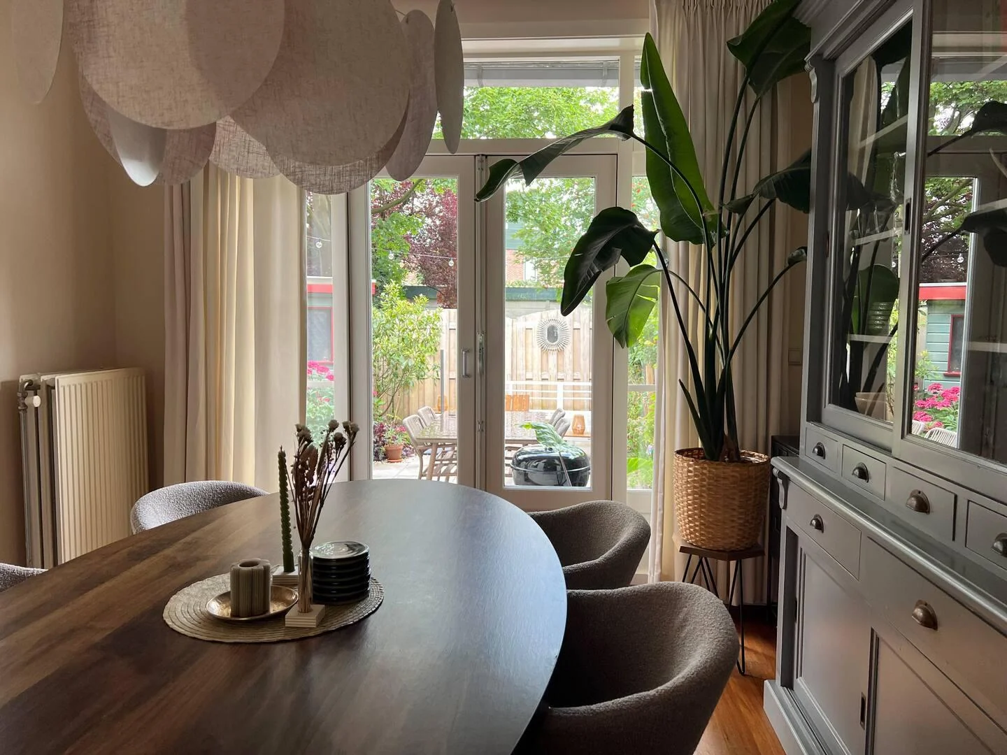 geblurde versie van de foto als achtergrond