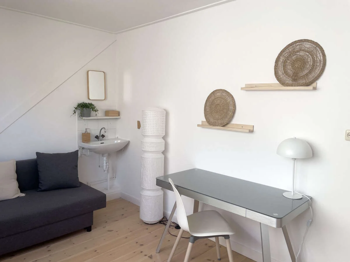 geblurde versie van de foto als achtergrond