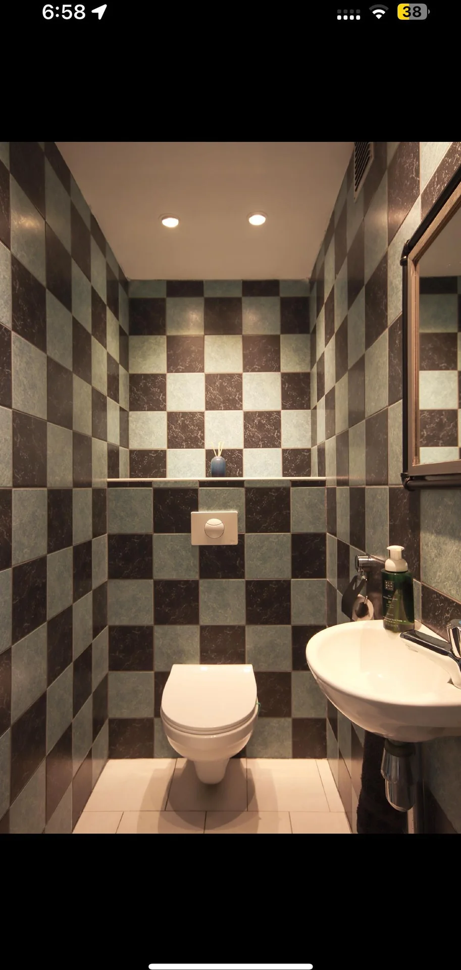 geblurde versie van de foto als achtergrond