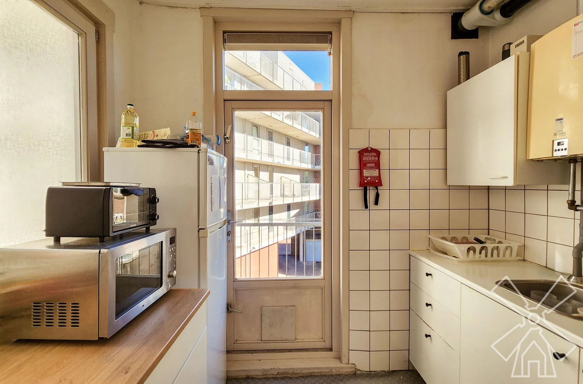 geblurde versie van de foto als achtergrond