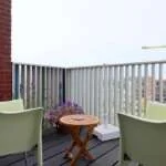 geblurde versie van de foto als achtergrond