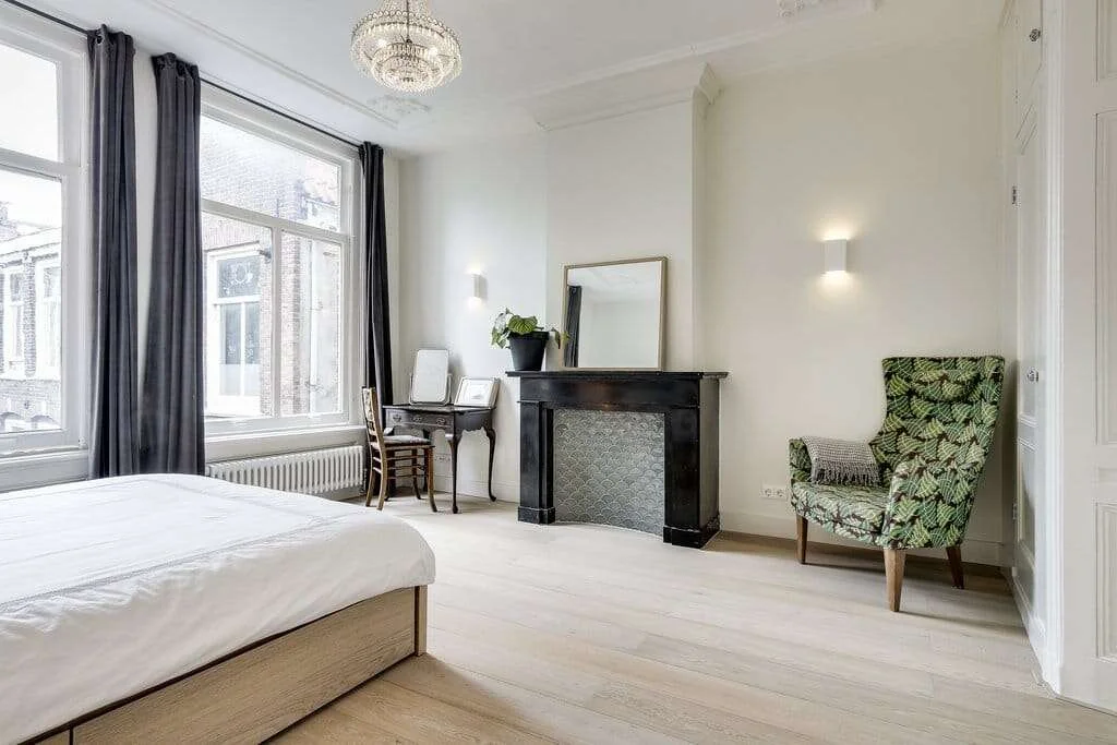 geblurde versie van de foto als achtergrond