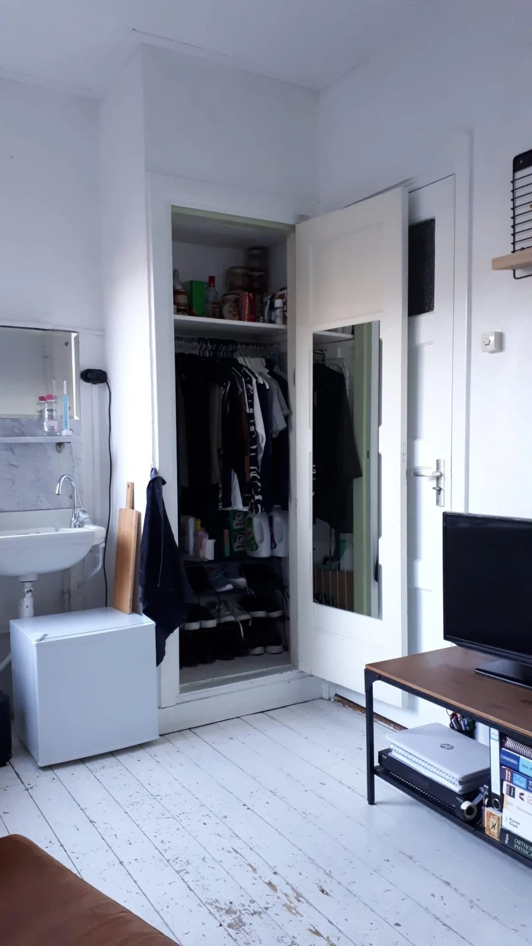 geblurde versie van de foto als achtergrond