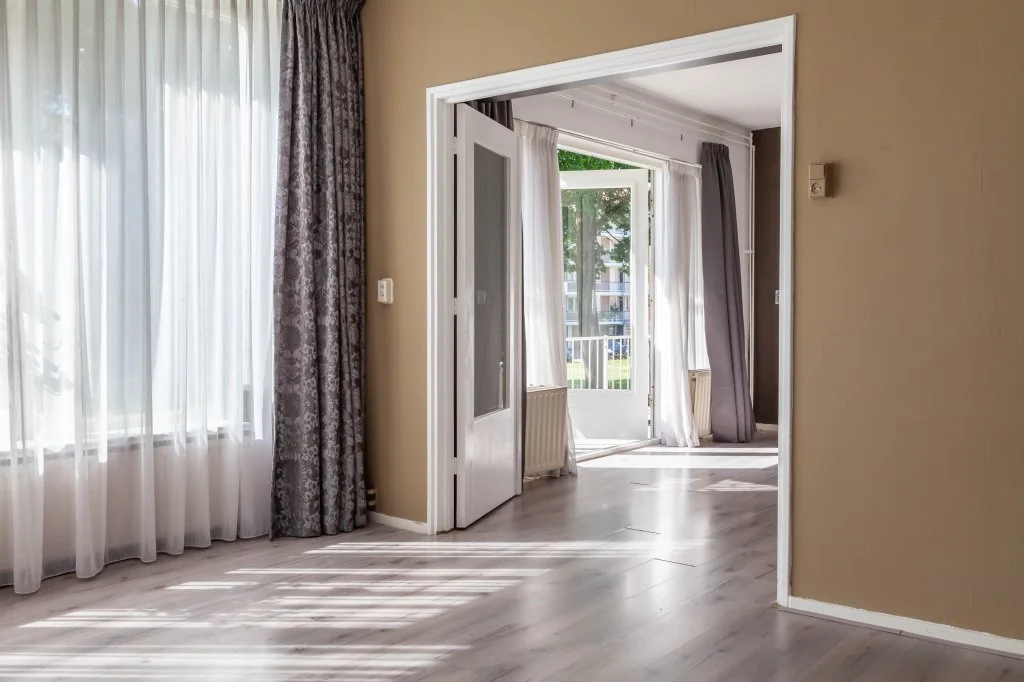 geblurde versie van de foto als achtergrond