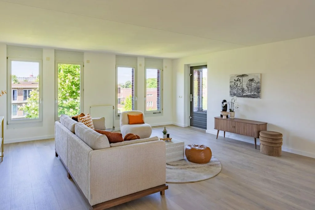 geblurde versie van de foto als achtergrond