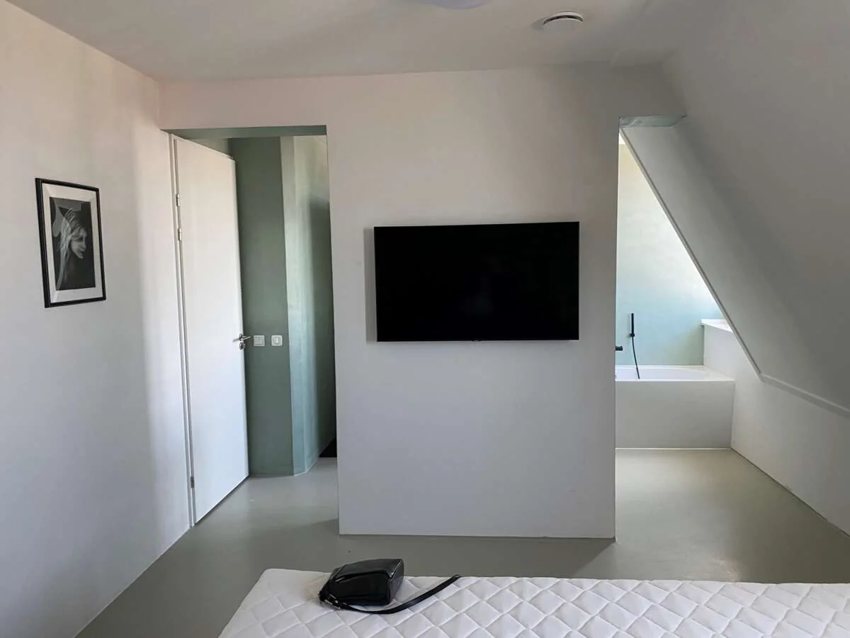 geblurde versie van de foto als achtergrond