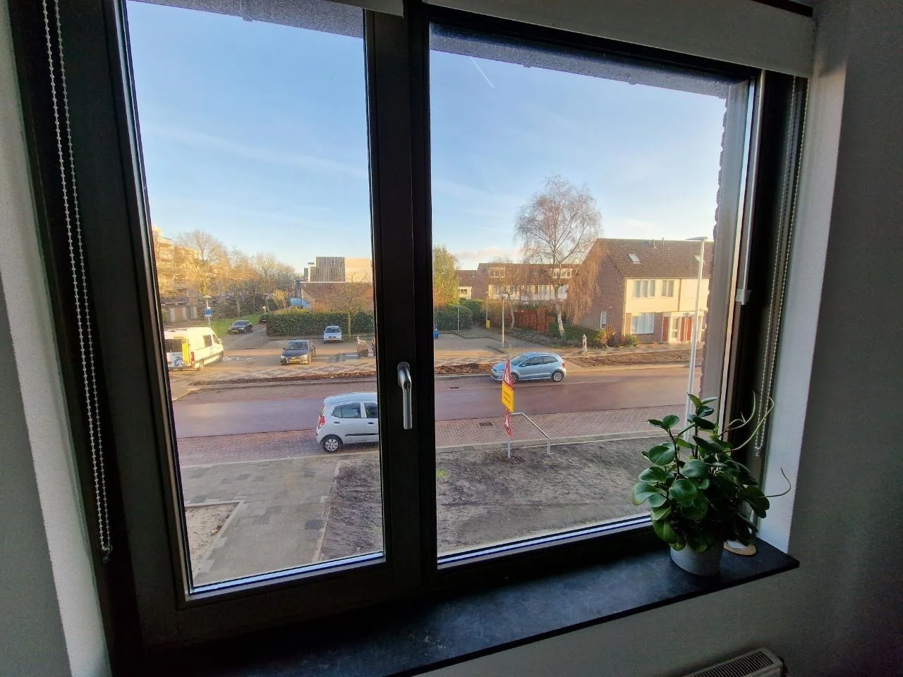 geblurde versie van de foto als achtergrond