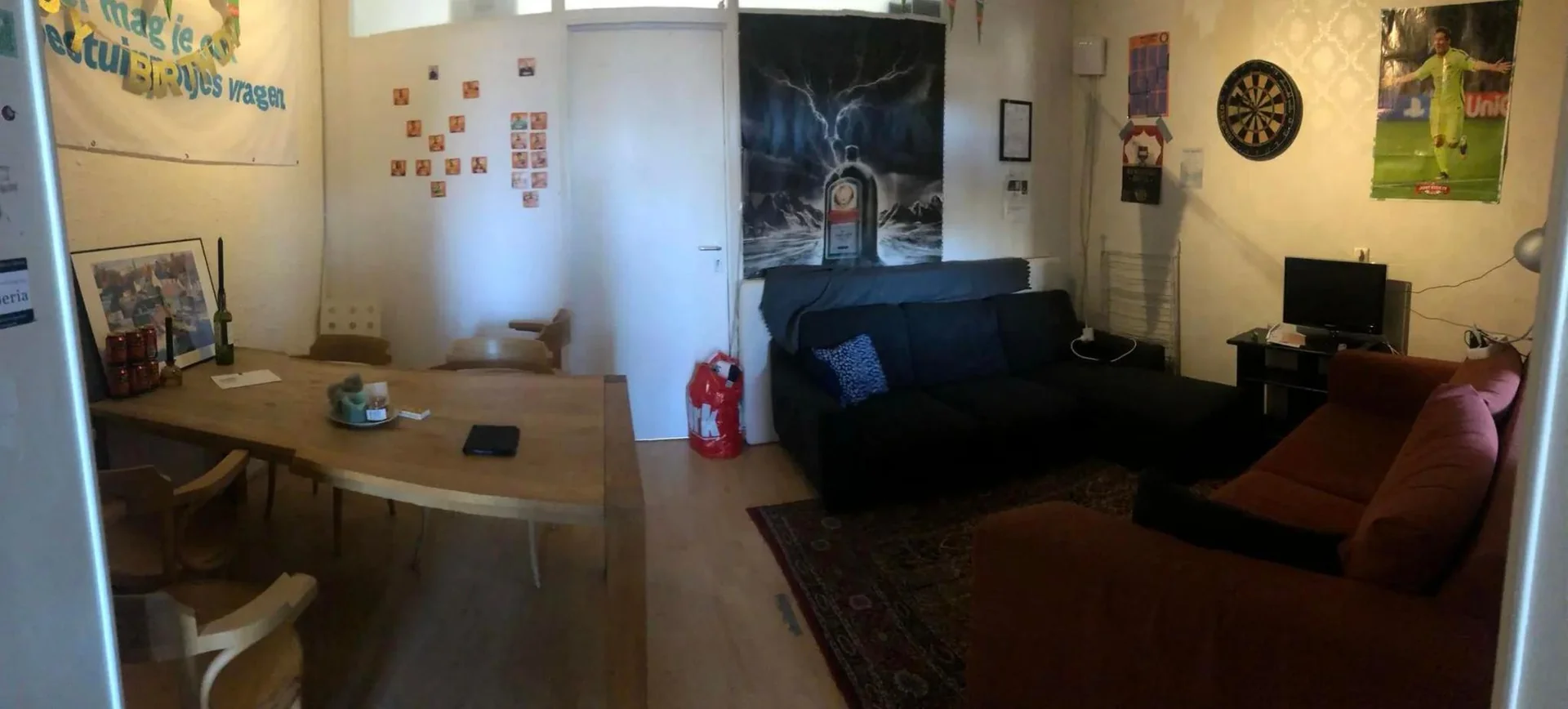 geblurde versie van de foto als achtergrond