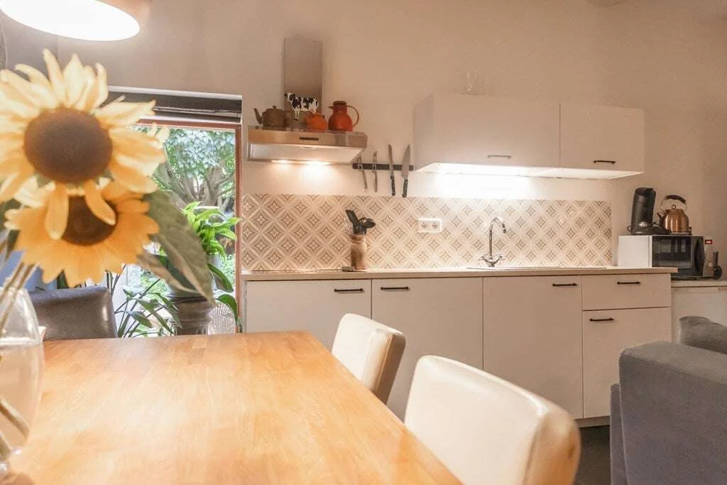 geblurde versie van de foto als achtergrond