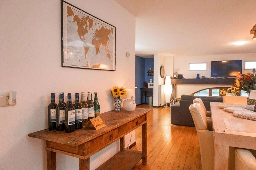 geblurde versie van de foto als achtergrond