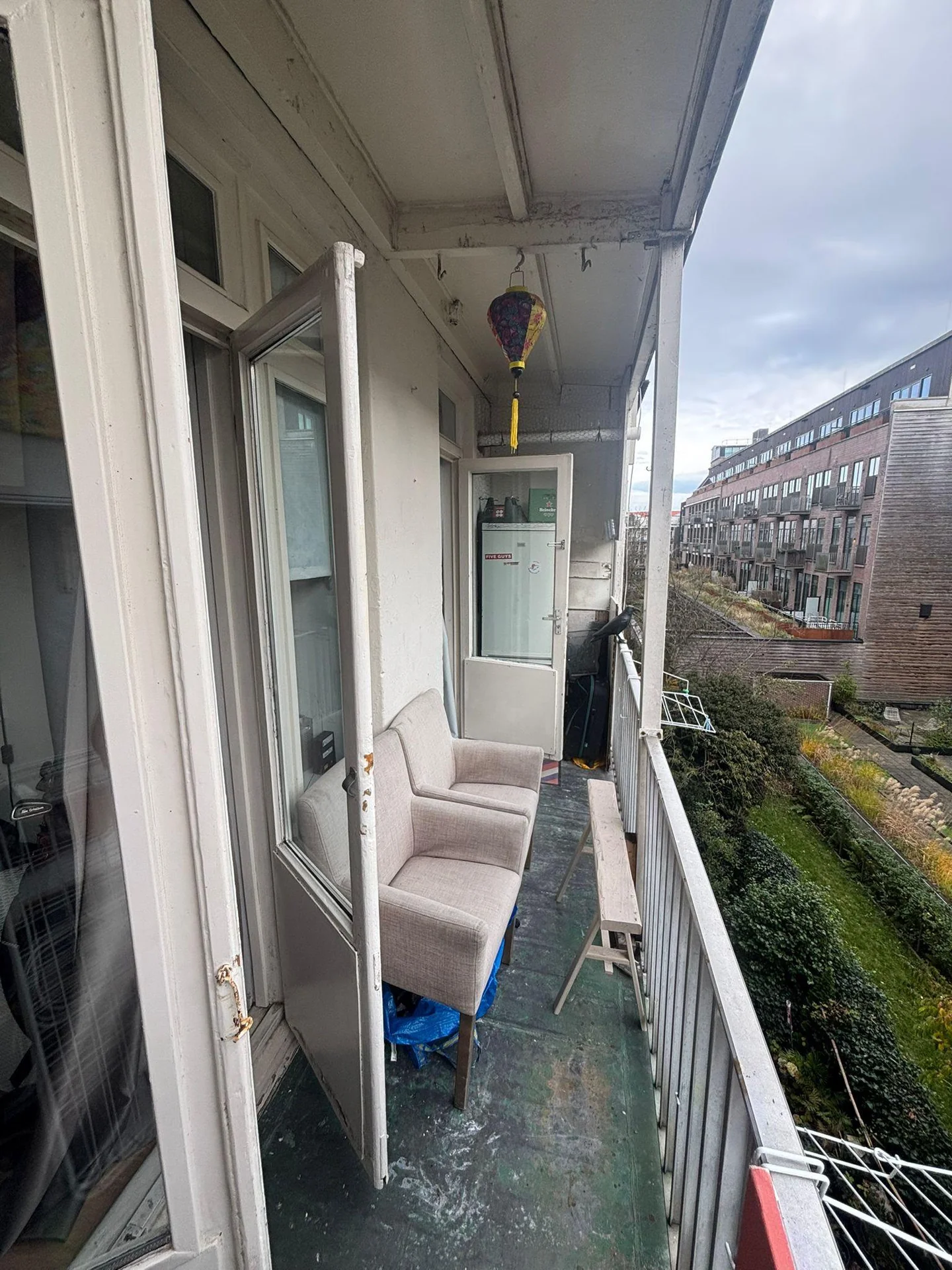 geblurde versie van de foto als achtergrond