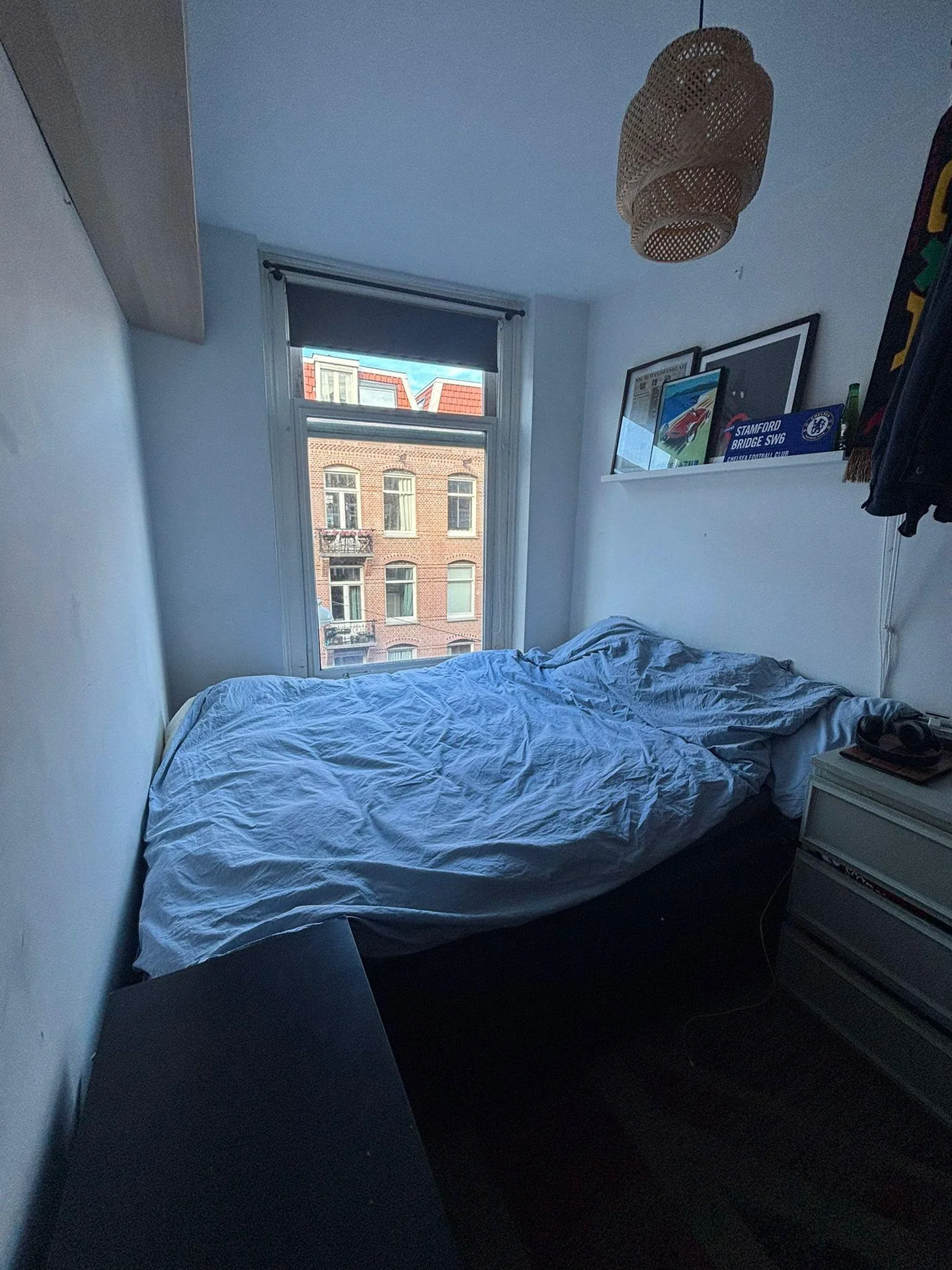 geblurde versie van de foto als achtergrond