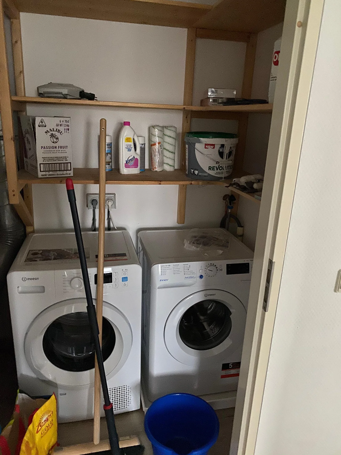 geblurde versie van de foto als achtergrond