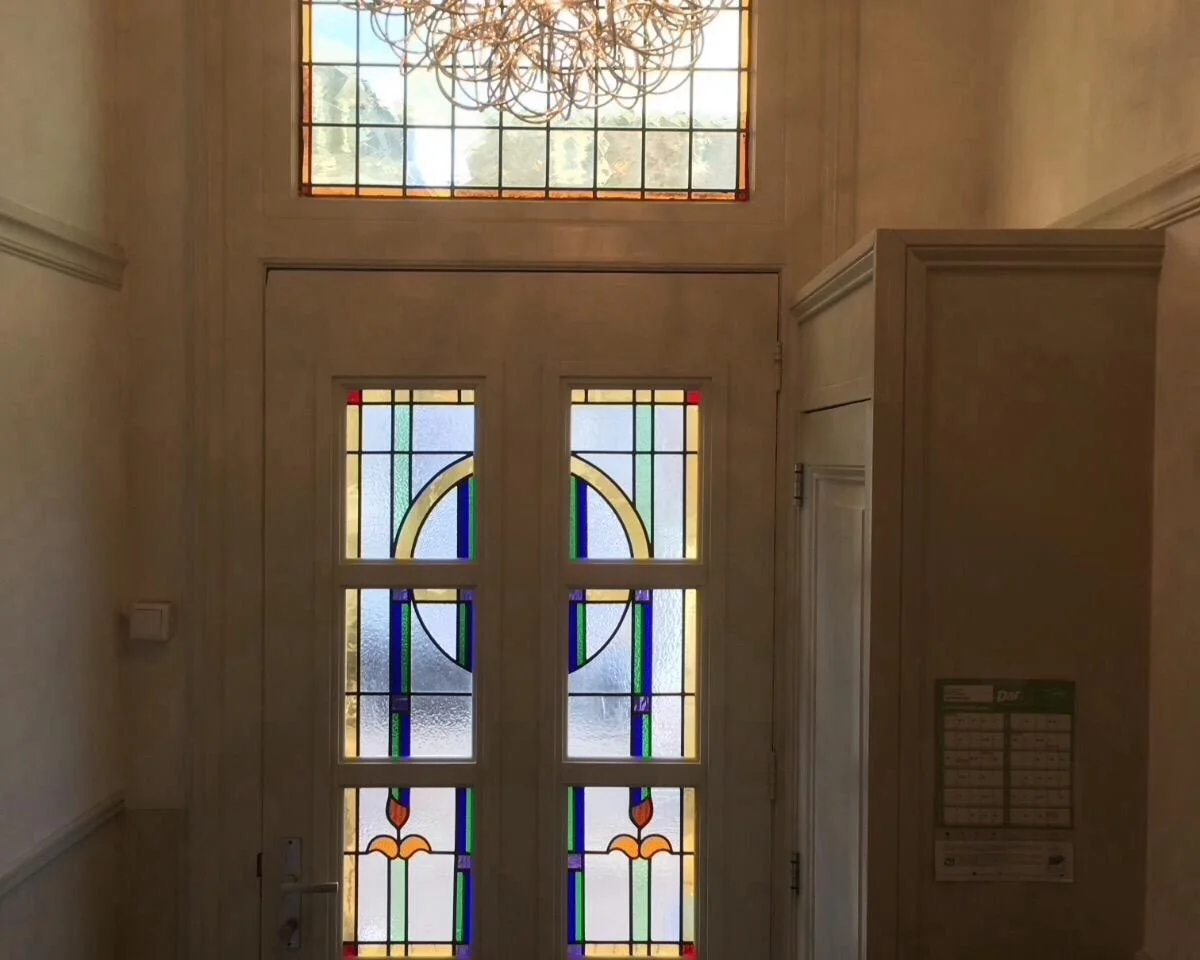 geblurde versie van de foto als achtergrond