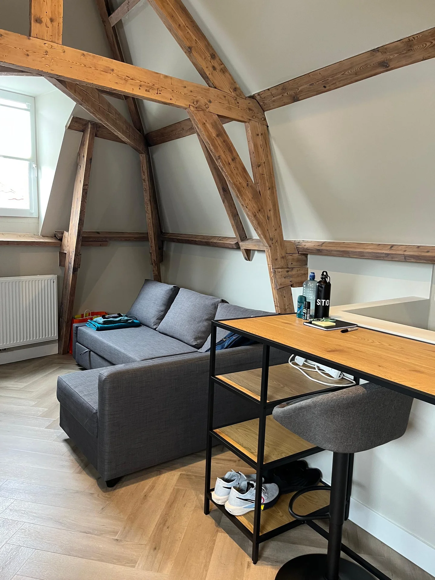 geblurde versie van de foto als achtergrond