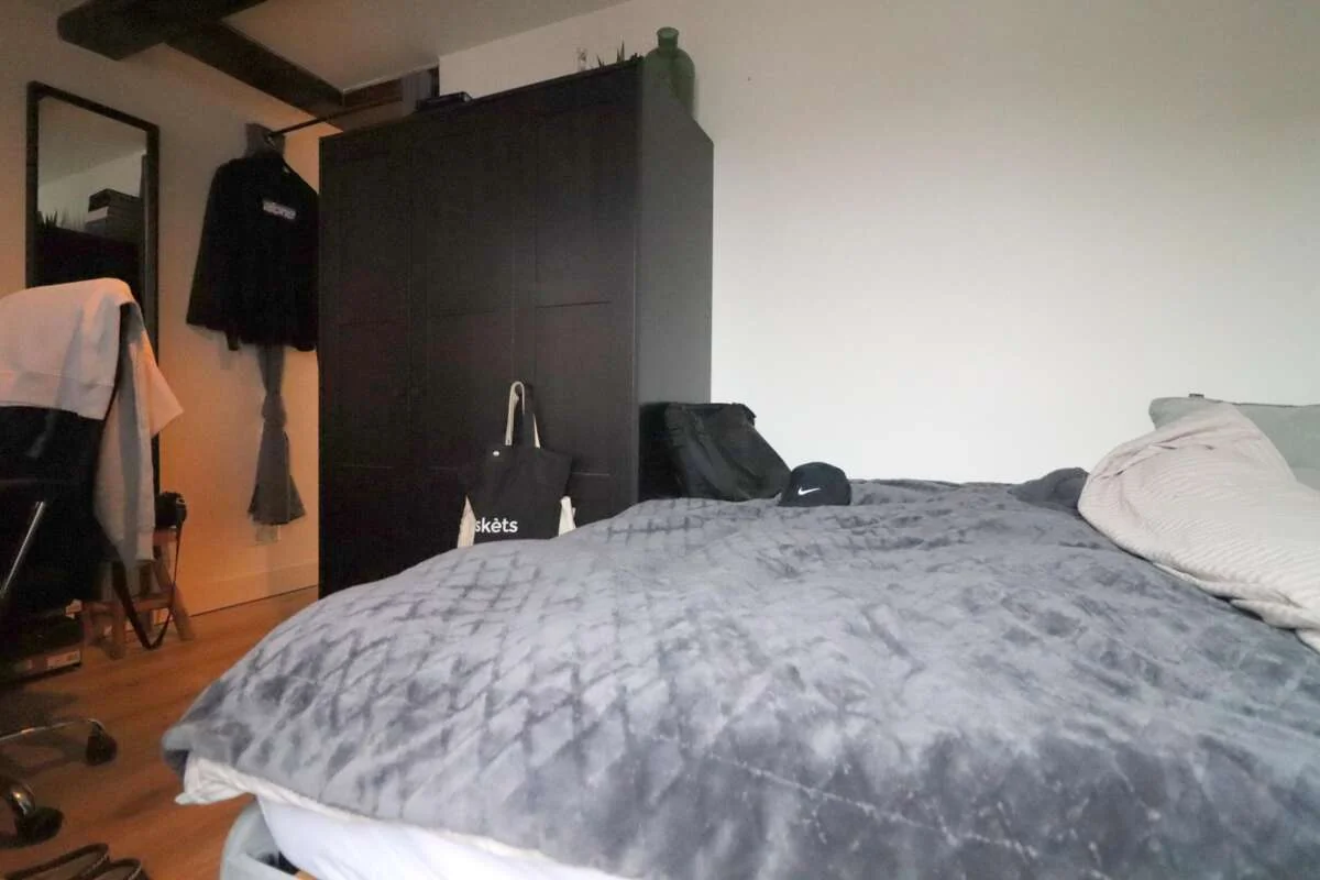 geblurde versie van de foto als achtergrond