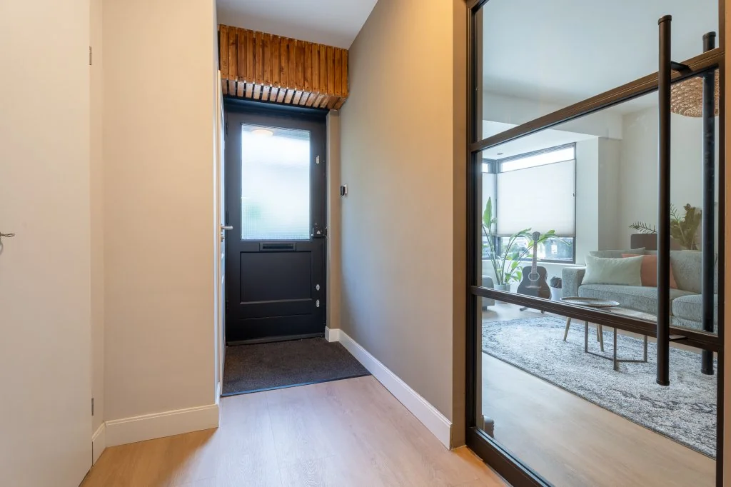 geblurde versie van de foto als achtergrond