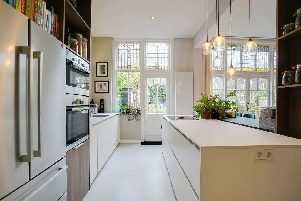 geblurde versie van de foto als achtergrond