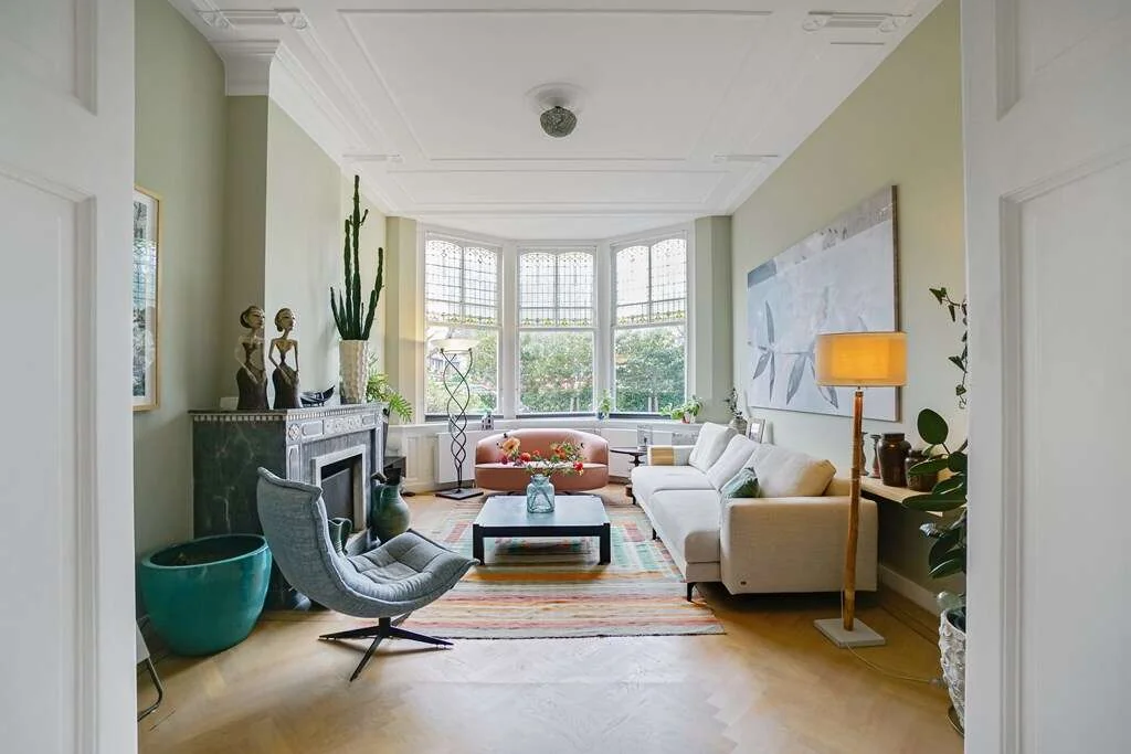 geblurde versie van de foto als achtergrond