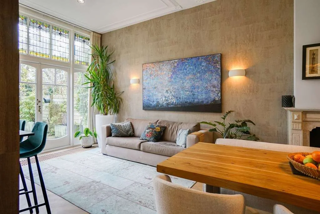 geblurde versie van de foto als achtergrond