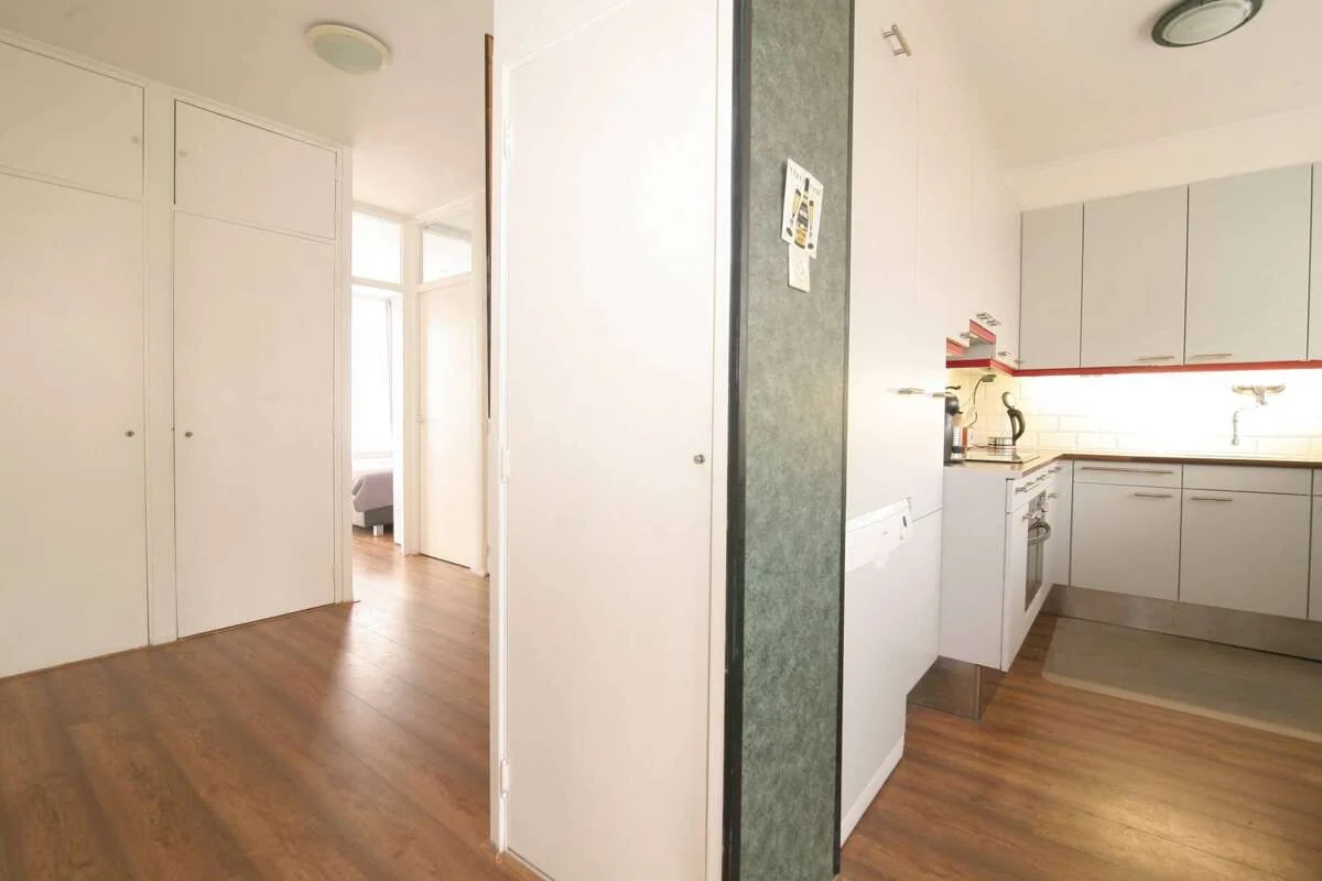 geblurde versie van de foto als achtergrond