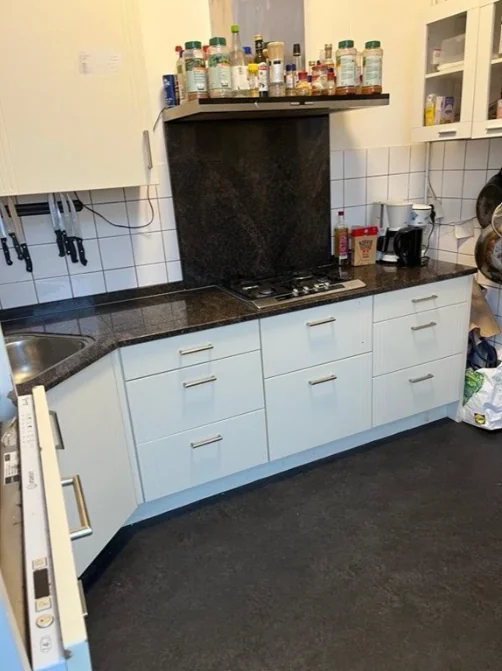 geblurde versie van de foto als achtergrond