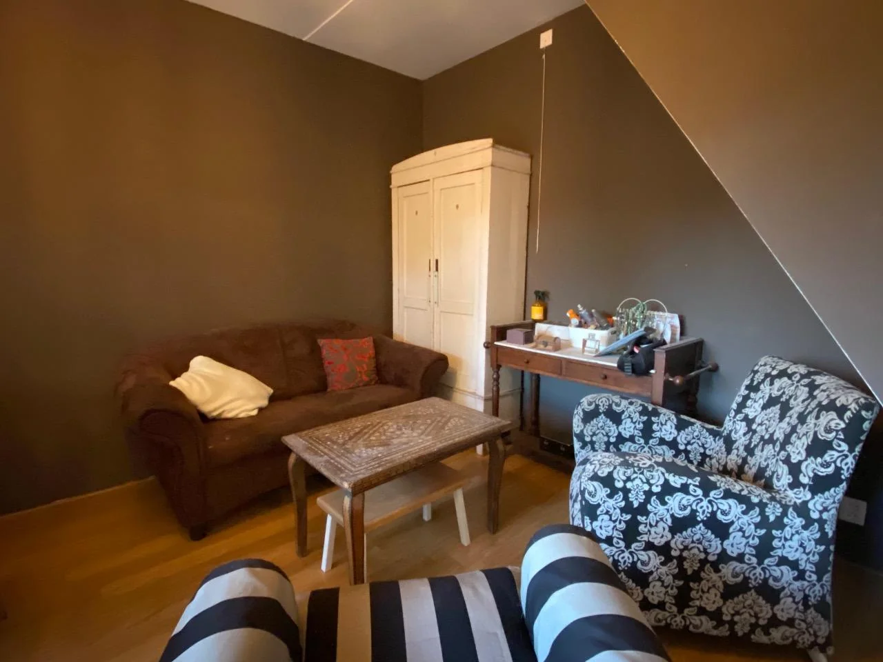 geblurde versie van de foto als achtergrond