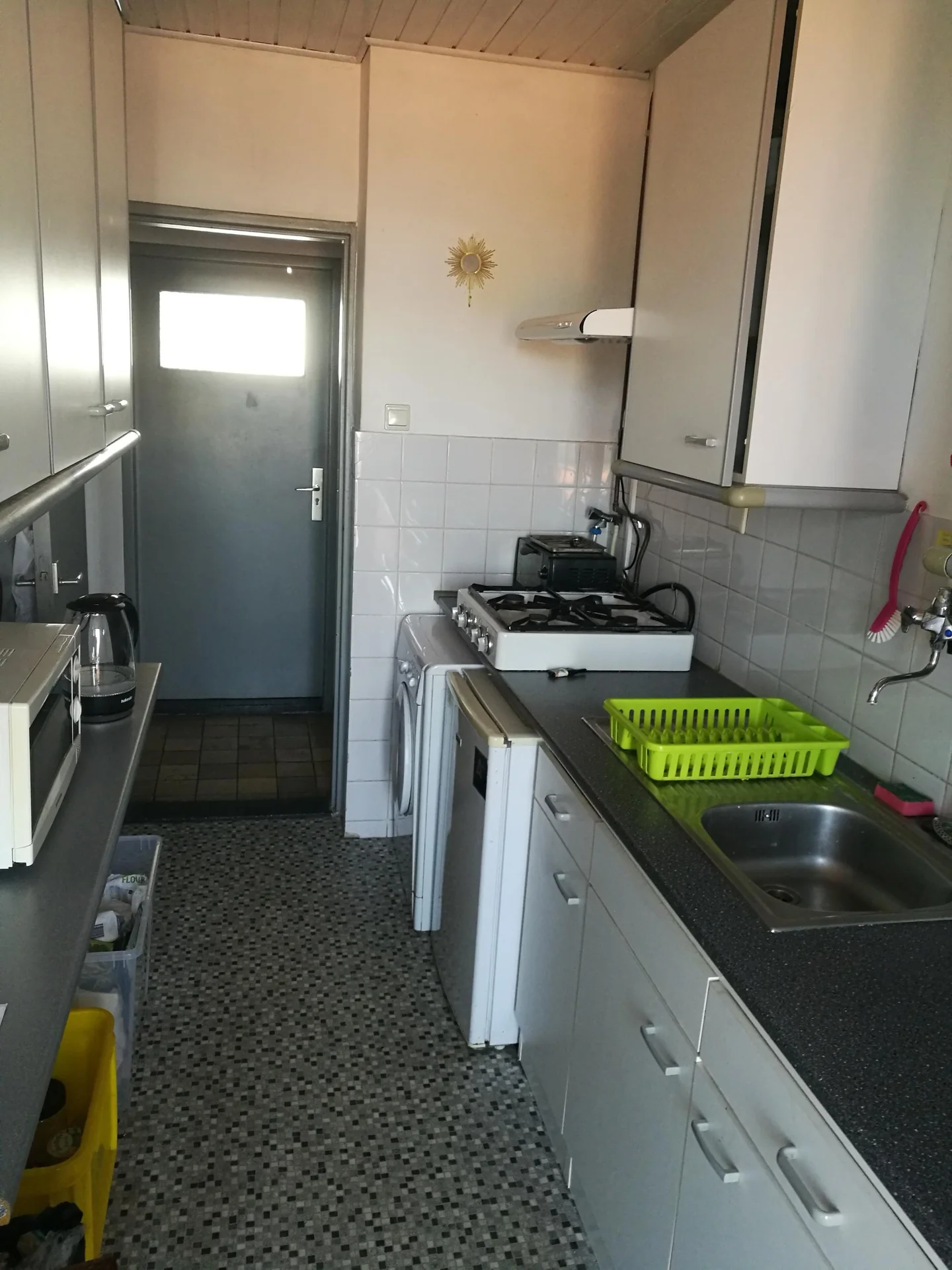 geblurde versie van de foto als achtergrond