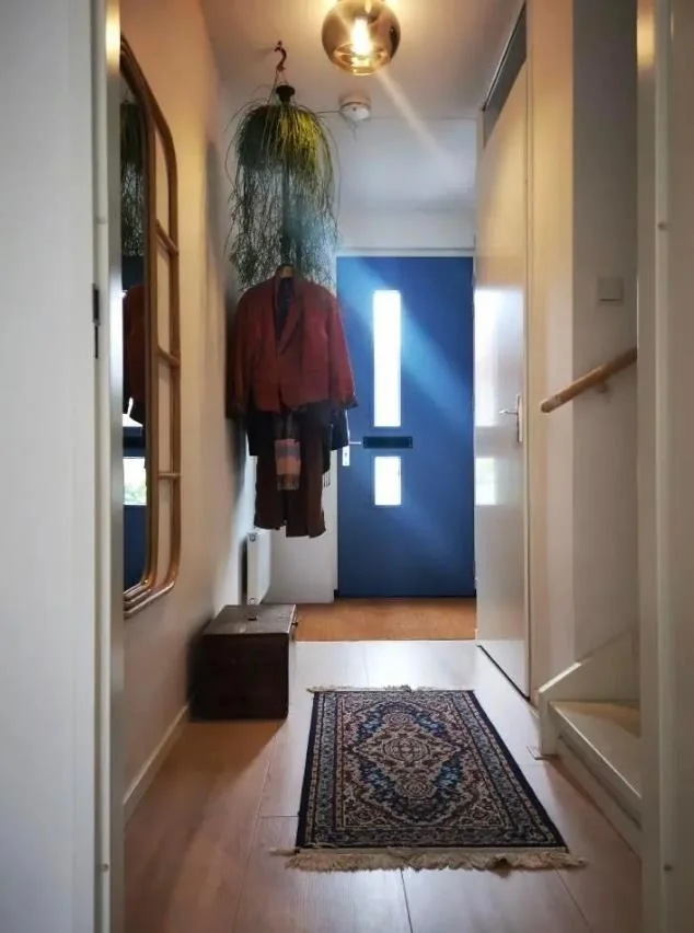 geblurde versie van de foto als achtergrond