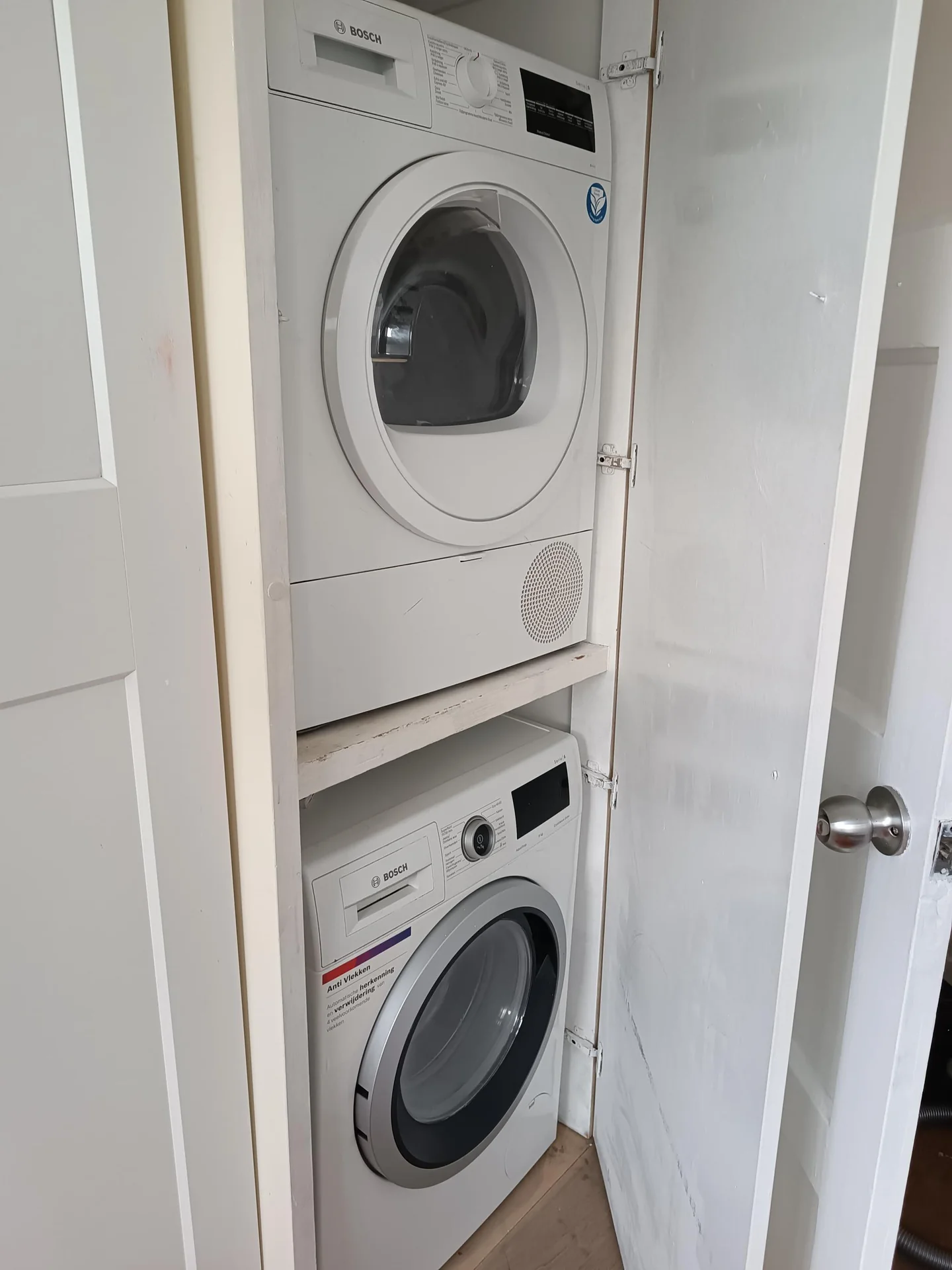 geblurde versie van de foto als achtergrond