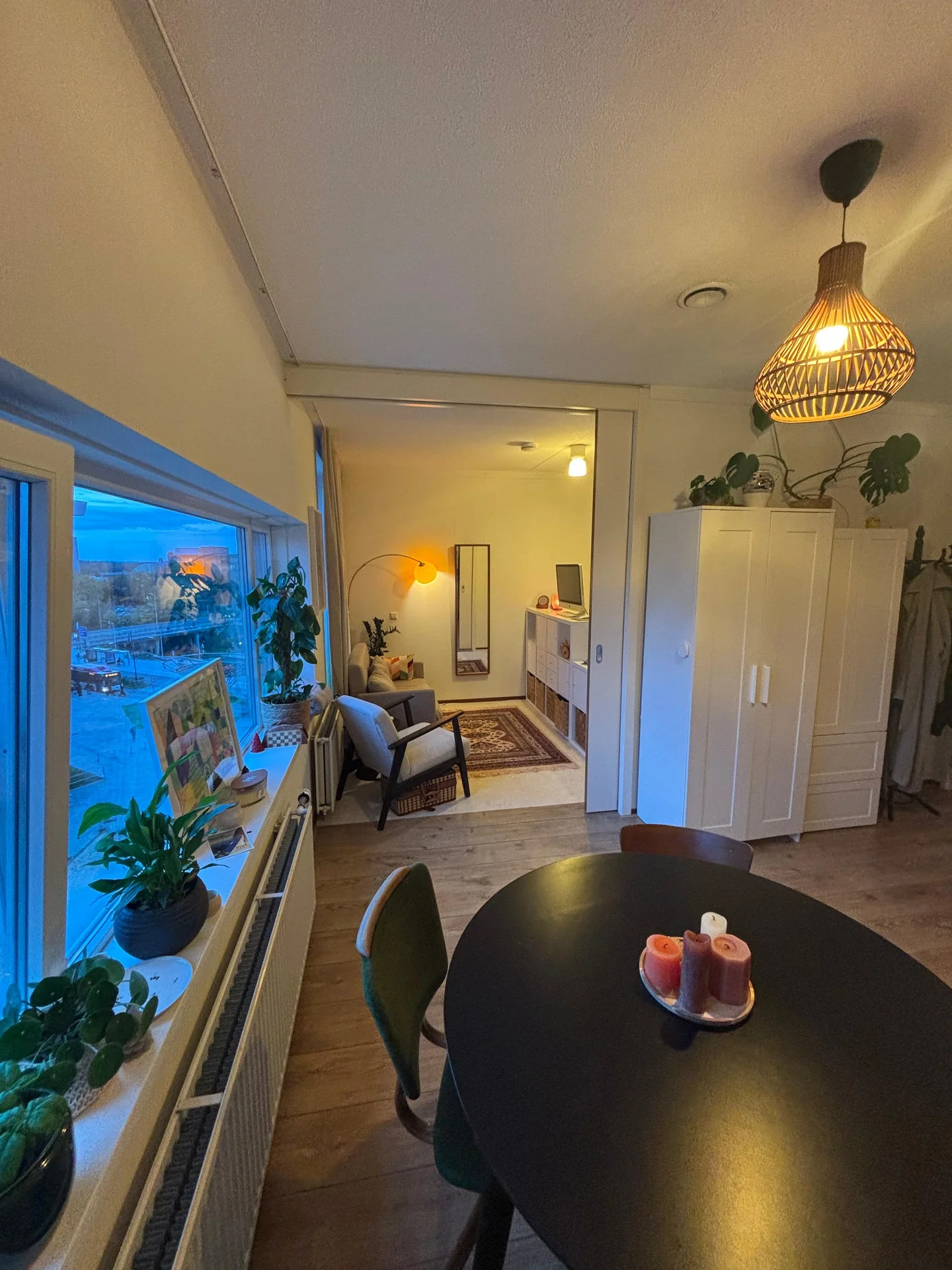 geblurde versie van de foto als achtergrond