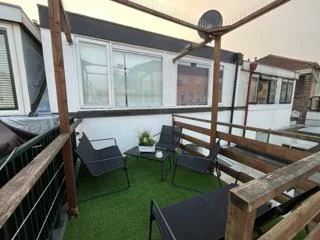 geblurde versie van de foto als achtergrond