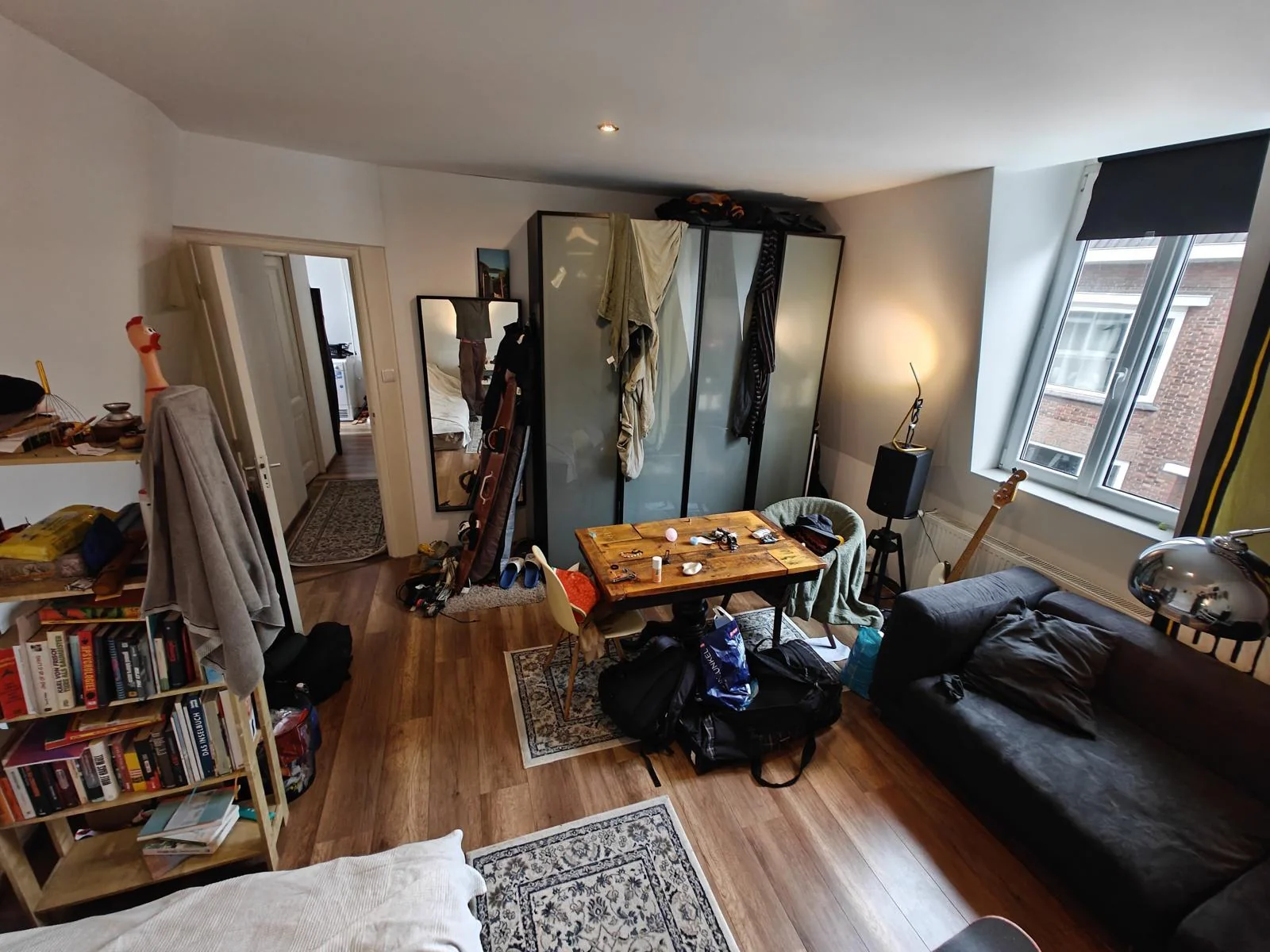 geblurde versie van de foto als achtergrond