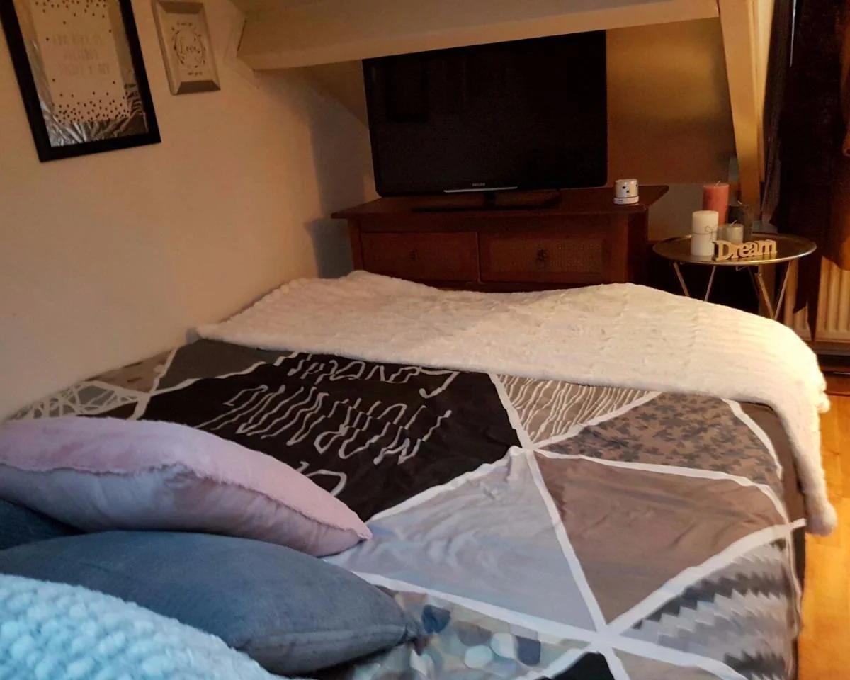 geblurde versie van de foto als achtergrond