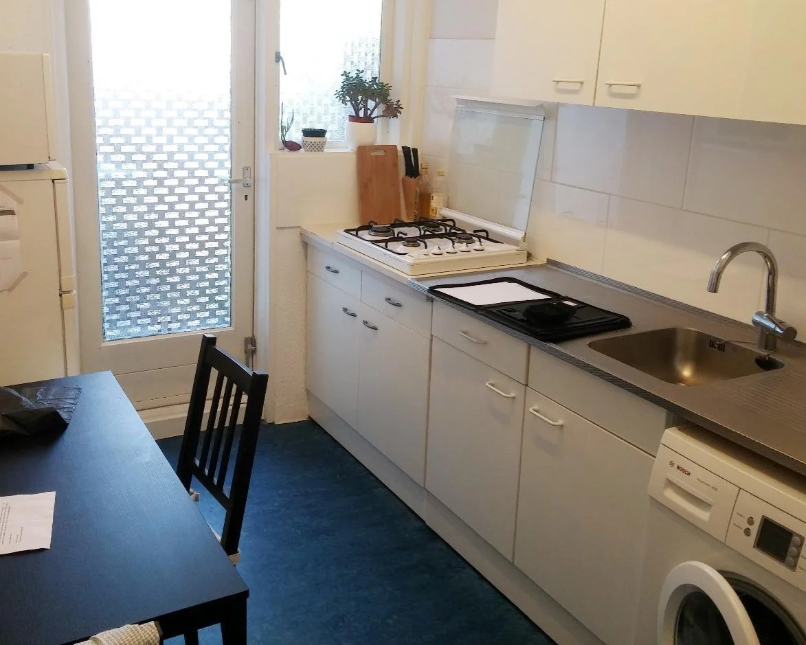 geblurde versie van de foto als achtergrond