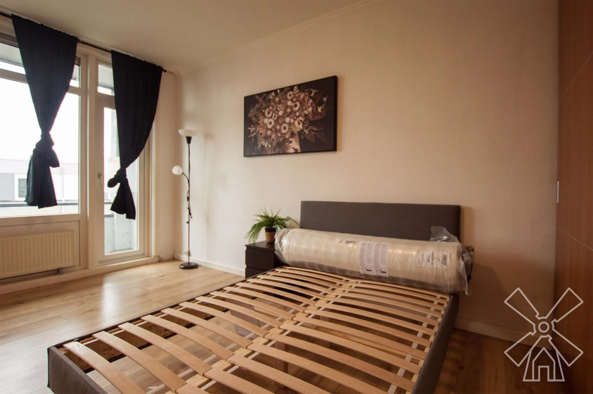 geblurde versie van de foto als achtergrond