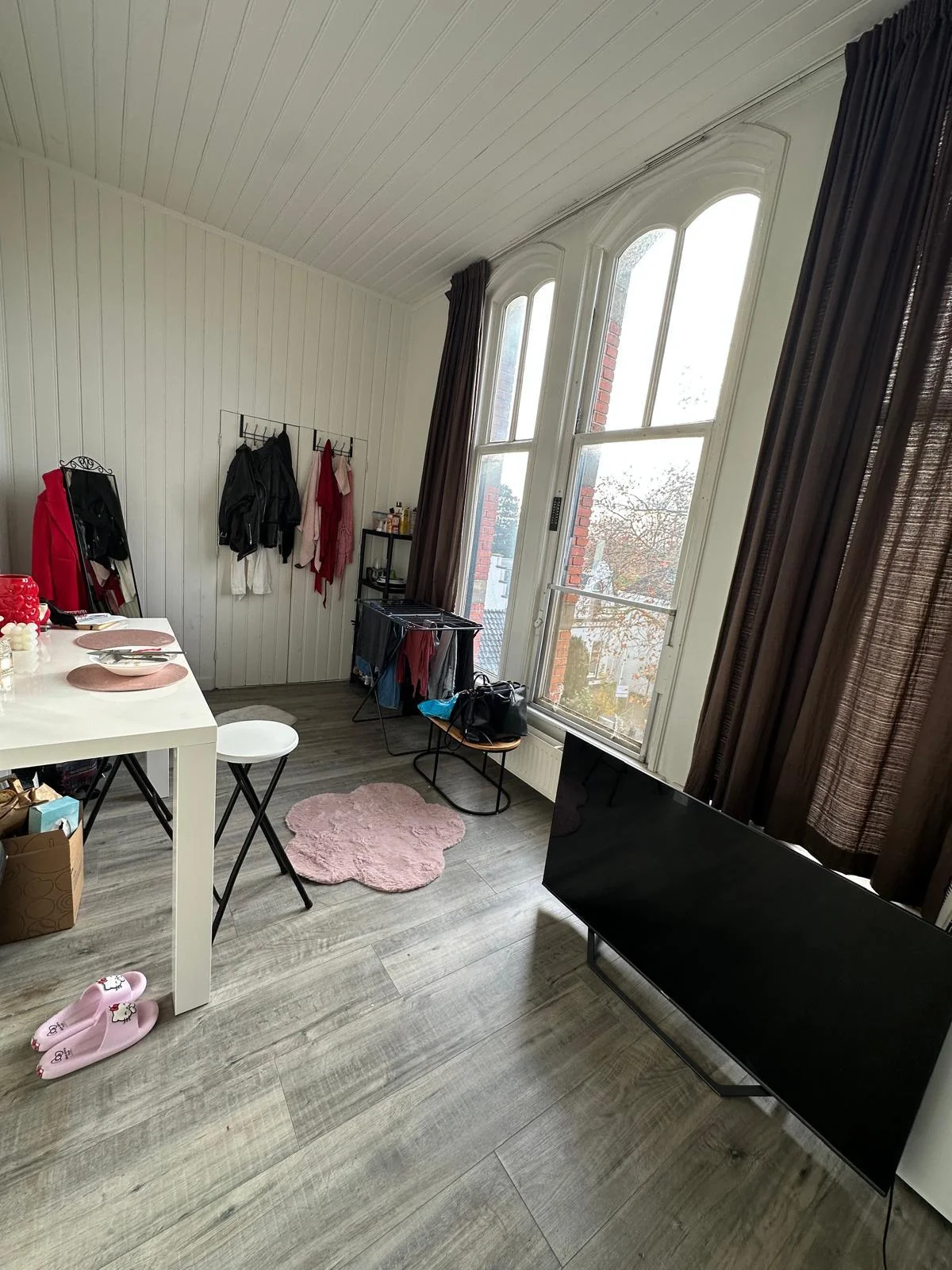 geblurde versie van de foto als achtergrond