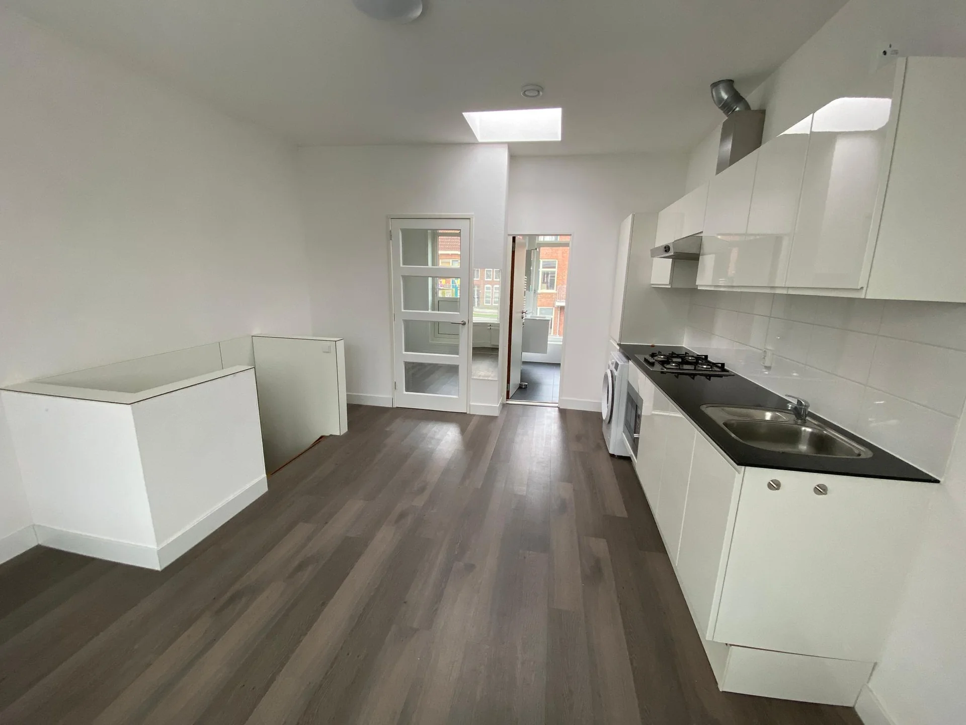 geblurde versie van de foto als achtergrond