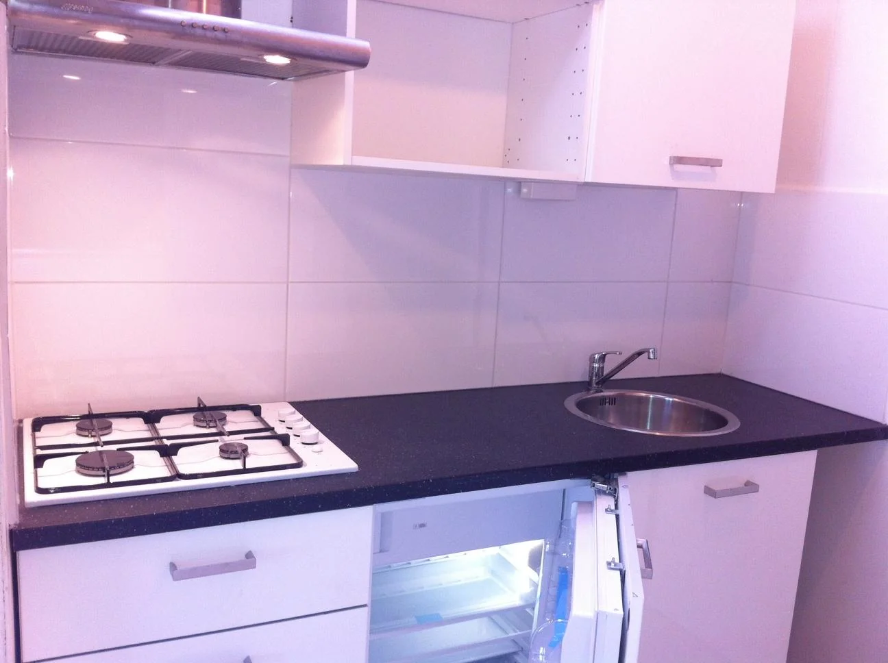 geblurde versie van de foto als achtergrond