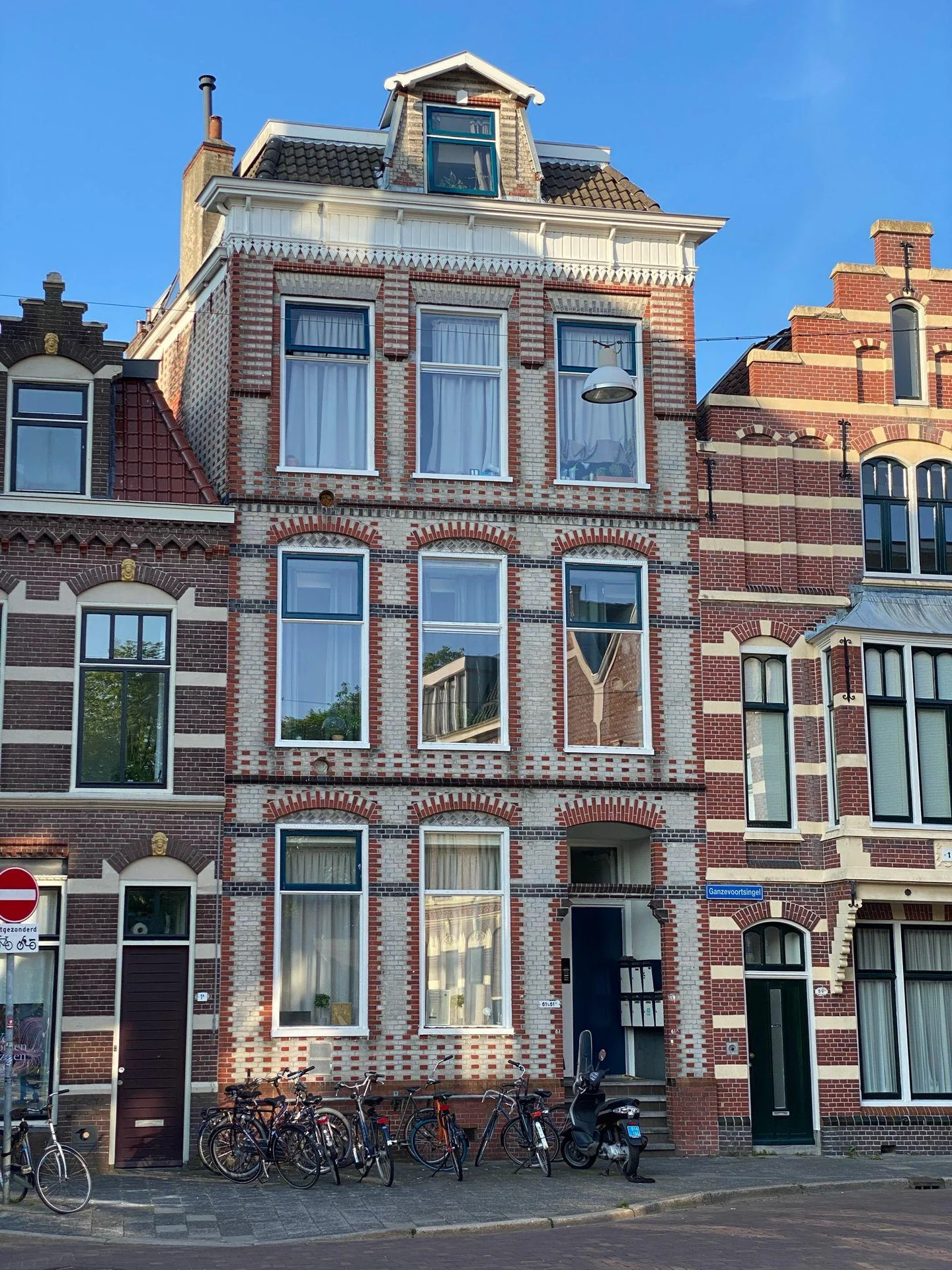 Foto van de Studio gelegen aan de Ganzevoortsingel in Groningen