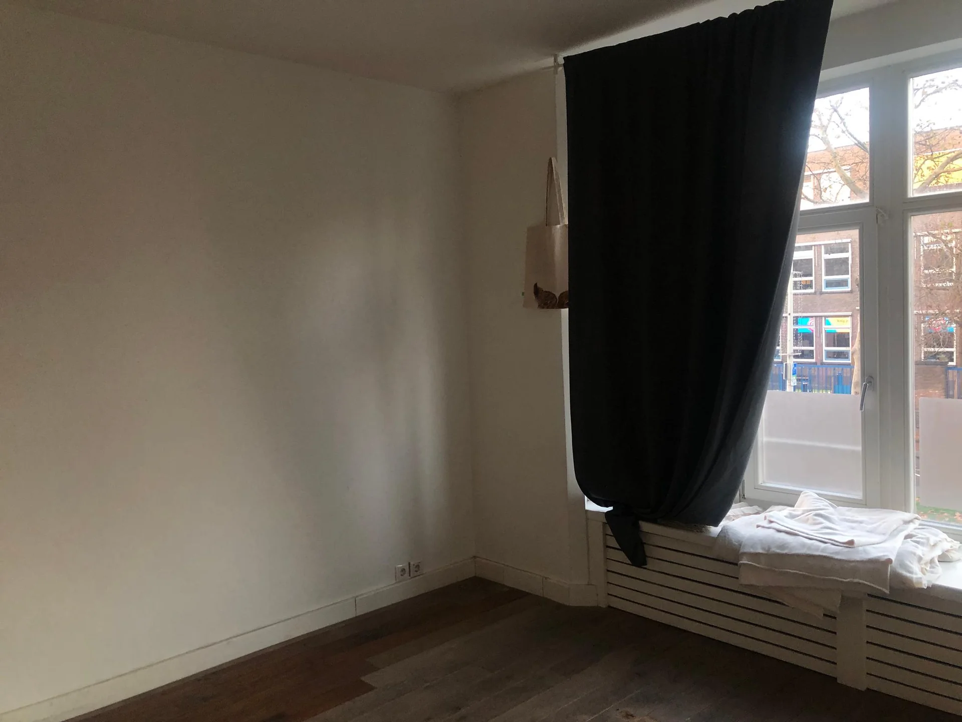 Foto van de Kamer gelegen aan de Strevelsweg in Rotterdam