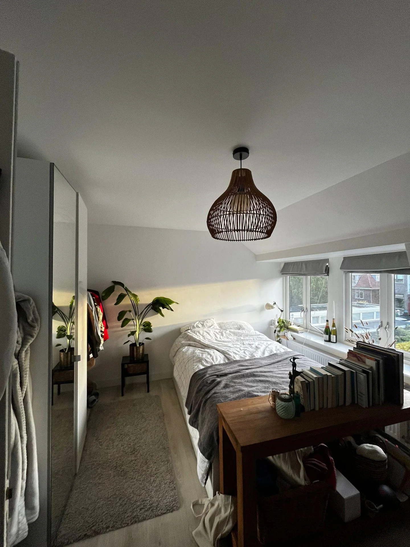 Foto van de Kamer gelegen aan de Juliana van Stolberglaan in Rotterdam