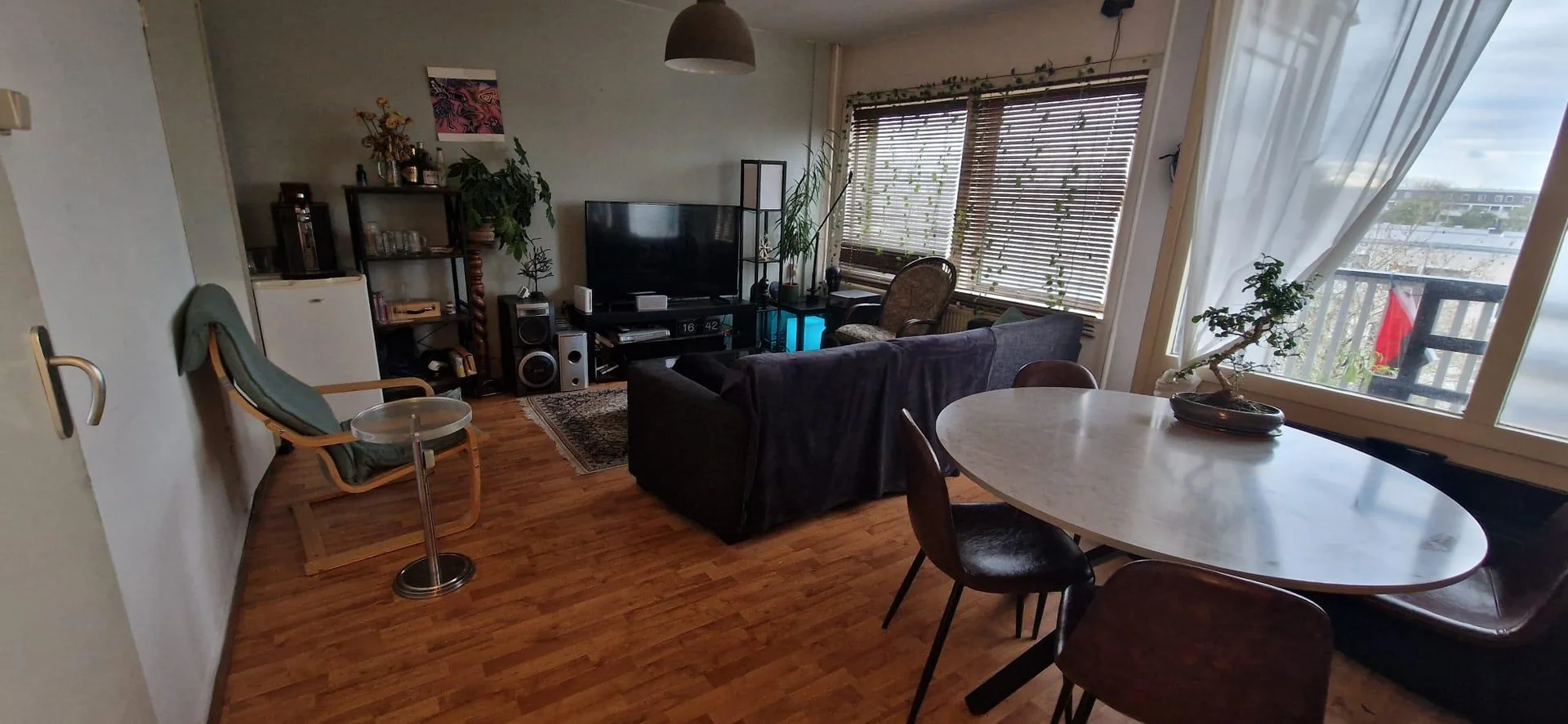 Foto van de Kamer gelegen aan de Comeniusstraat in Amsterdam