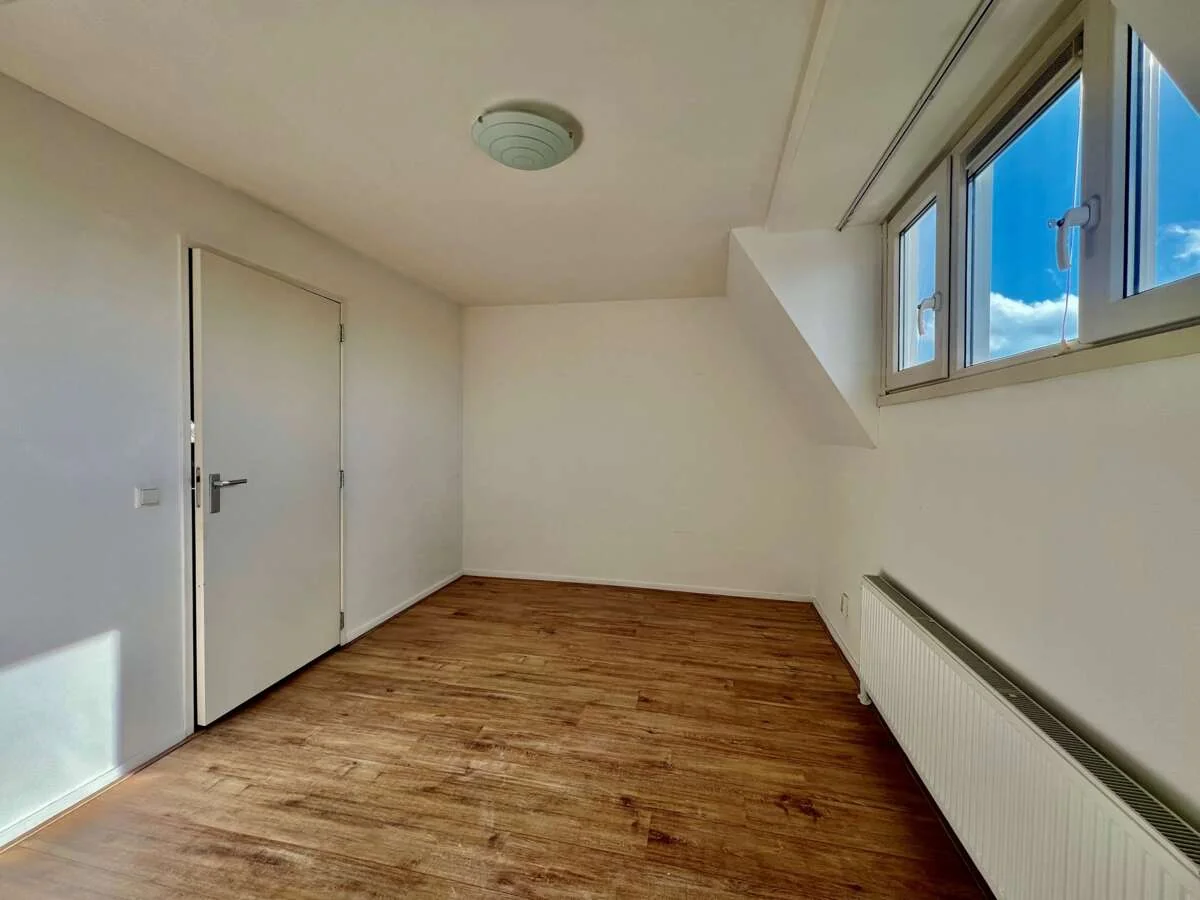Foto van de Appartement gelegen aan de Strevelsweg in Rotterdam