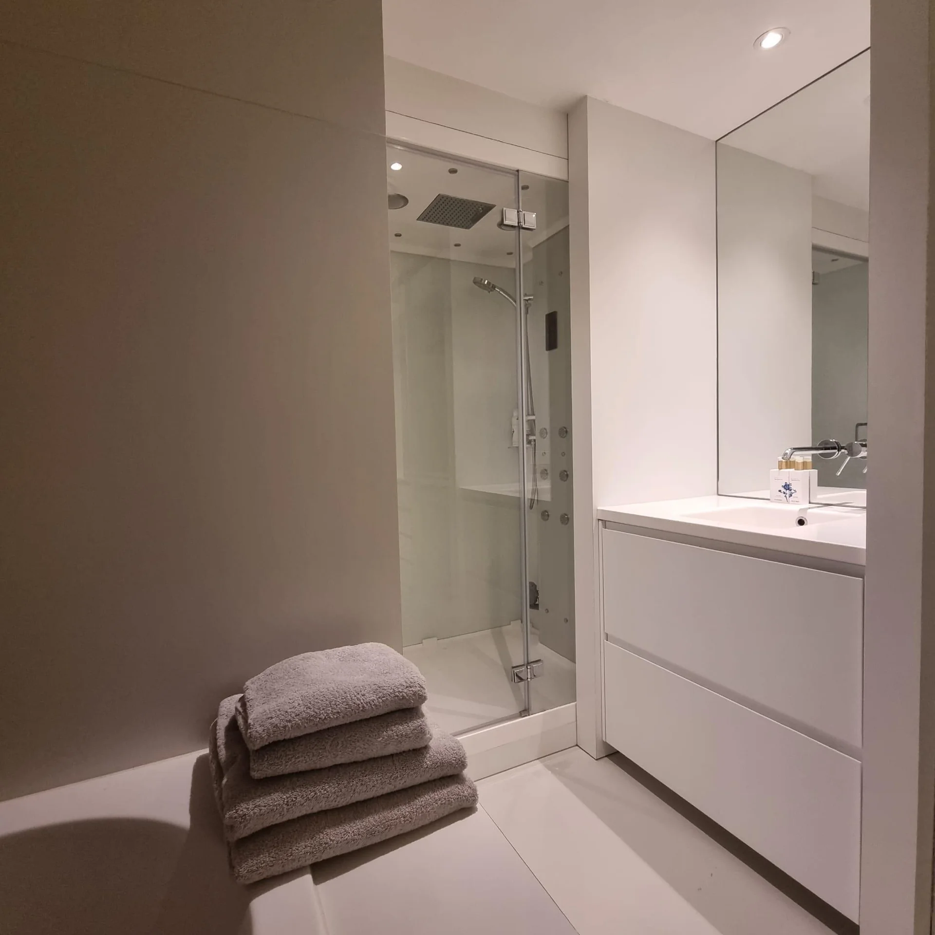 Foto van de Kamer gelegen aan de Het Laagt in Amsterdam